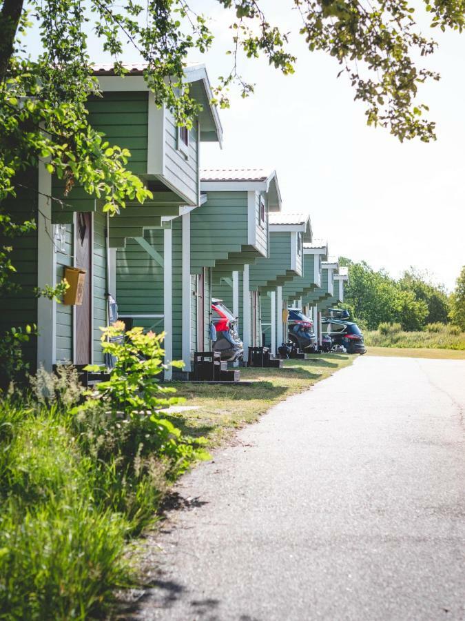 Bjoerkbackens Stugby I Vimmerby Exterior foto